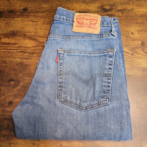 Levi's Jeans 31x32 Measures 30x30 Slim Straight 513 Ripped Medium Light Wash - Picture 3 of 11